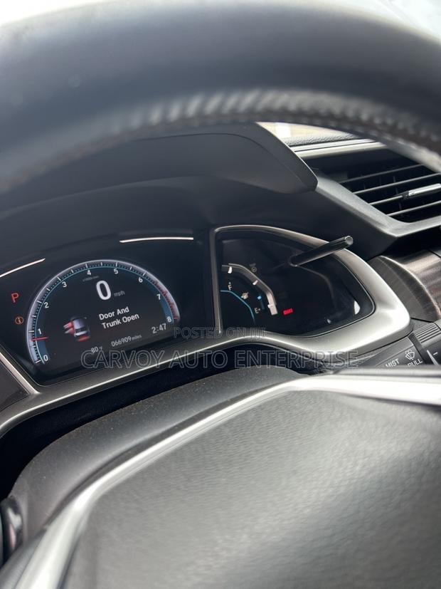 Honda Civic EX Sedan 2019 Gray