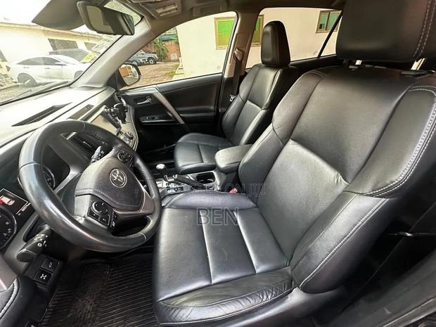 Toyota RAV4 2017 Green