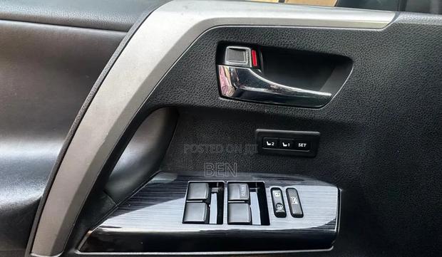 Toyota RAV4 2017 Green