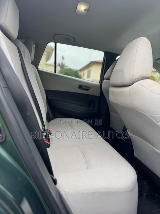 Toyota Corolla Cross LE 4WD 2024 Green