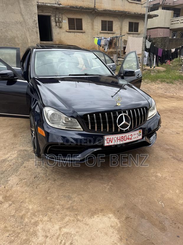 Mercedes-Benz C300 Luxury 4Matic Sedan AWD (3.5L 6cyl 7A) 2014 Blue