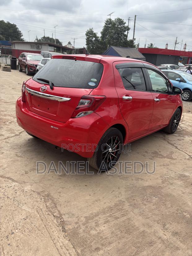 Toyota Vitz 1.3 AWD 3dr 2016 Red