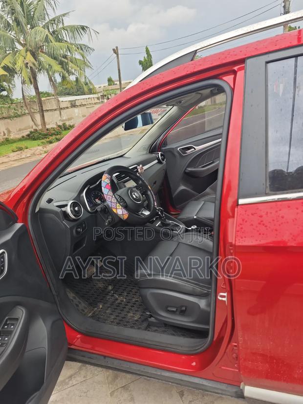 MG ZS 2019 Red