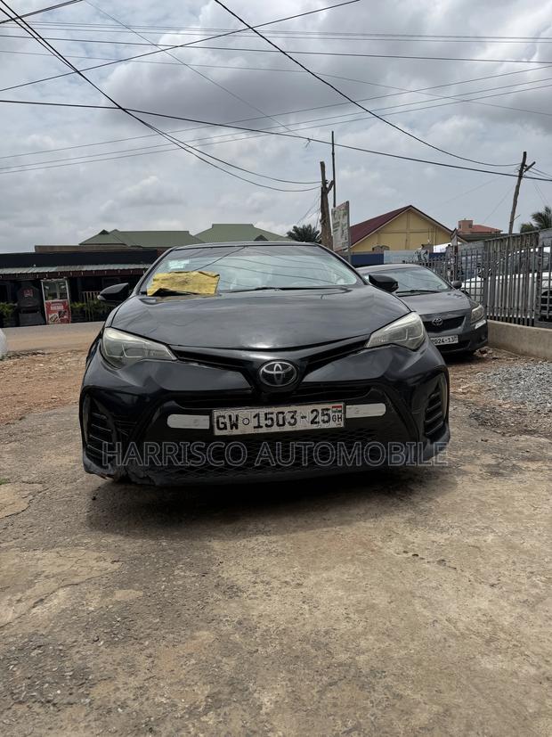 Toyota Corolla SE 4dr Sedan (1.8L 4cyl CVT) 2017 Black