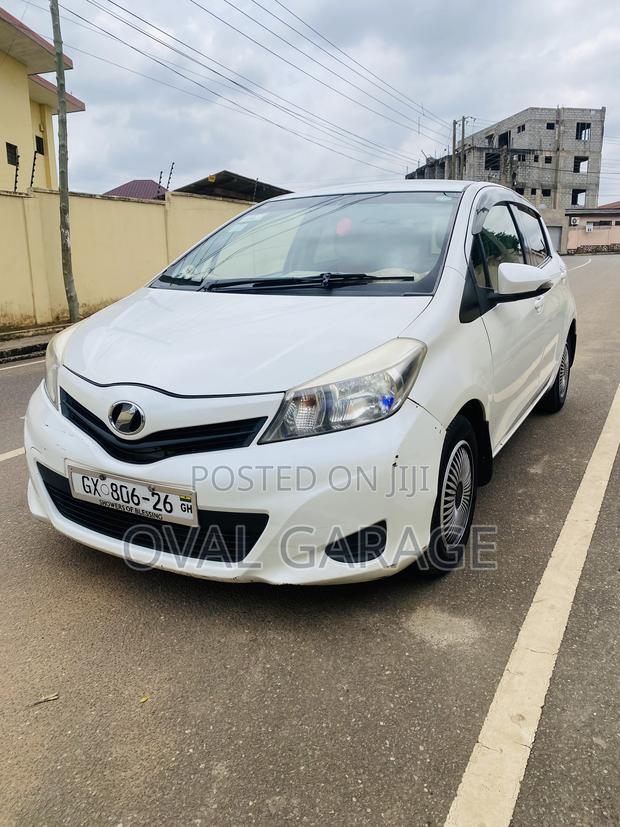 Toyota Vitz 1.3 AWD 3dr 2013 White