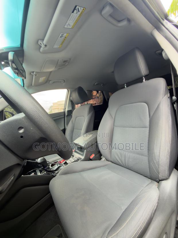 Hyundai Tucson SE AWD 2019 Black
