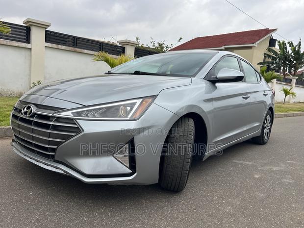 Hyundai Elantra SE 2020 Silver
