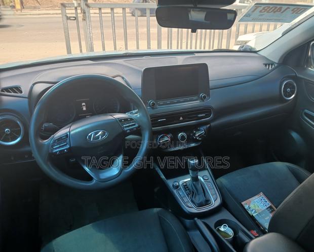 Hyundai Kona 2021 White