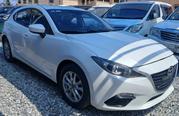 Mazda Axela 2018 White for sale