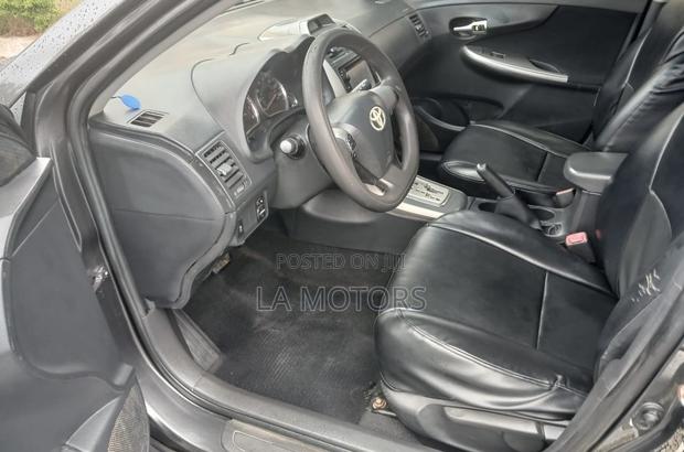 Toyota Corolla 2013 Gray