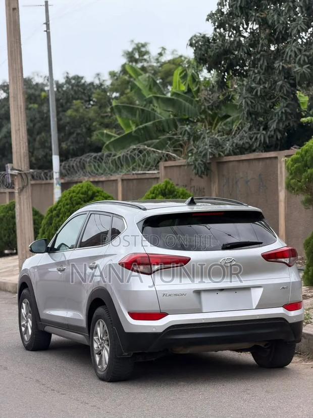 Hyundai Tucson 2018 Silver