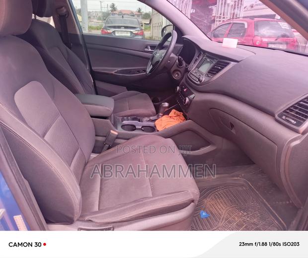 Hyundai Tucson 2018 Blue