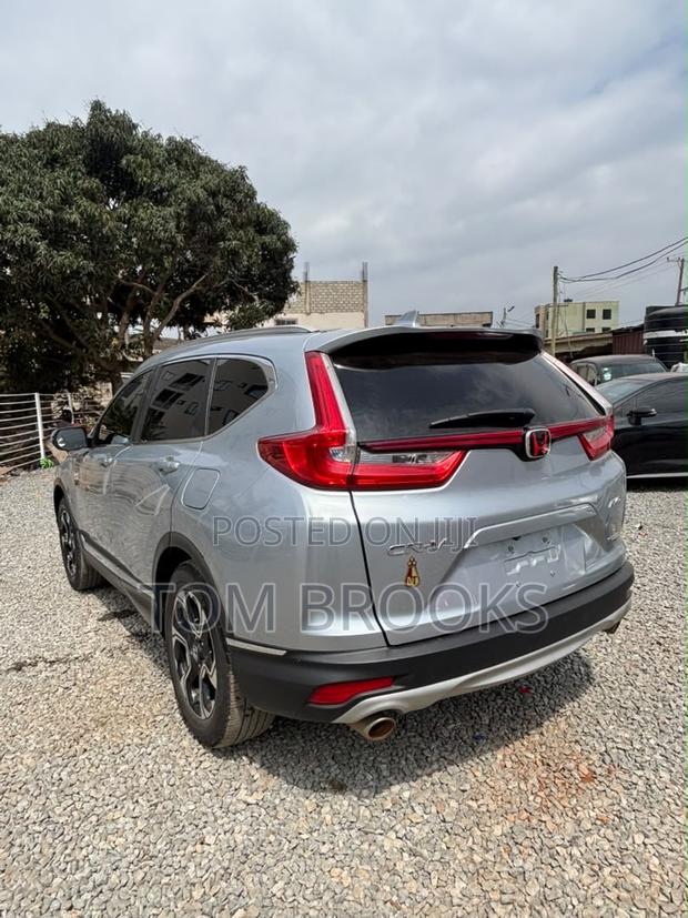 Honda CR-V Touring AWD 2019 Silver