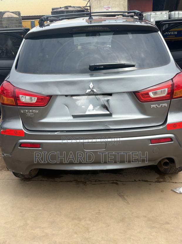 Mitsubishi RVR 2.0 2012 Gray