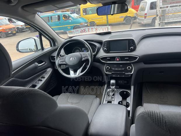Hyundai Santa Fe SE 2.4 AWD 2020 White
