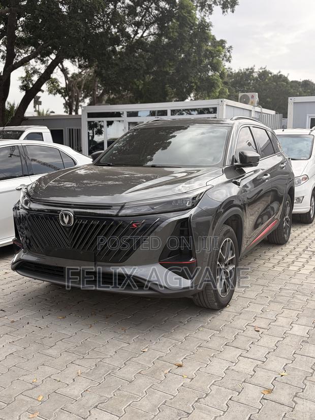 Changan CS75 Plus 2022 Gray