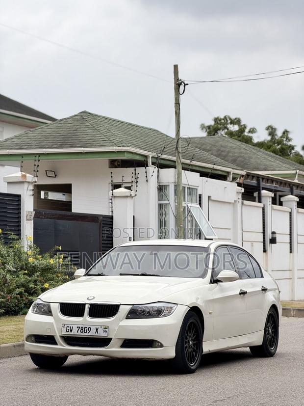 BMW 318i 2006 White