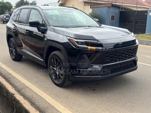 Toyota RAV4 XLE Premium 2026 Black