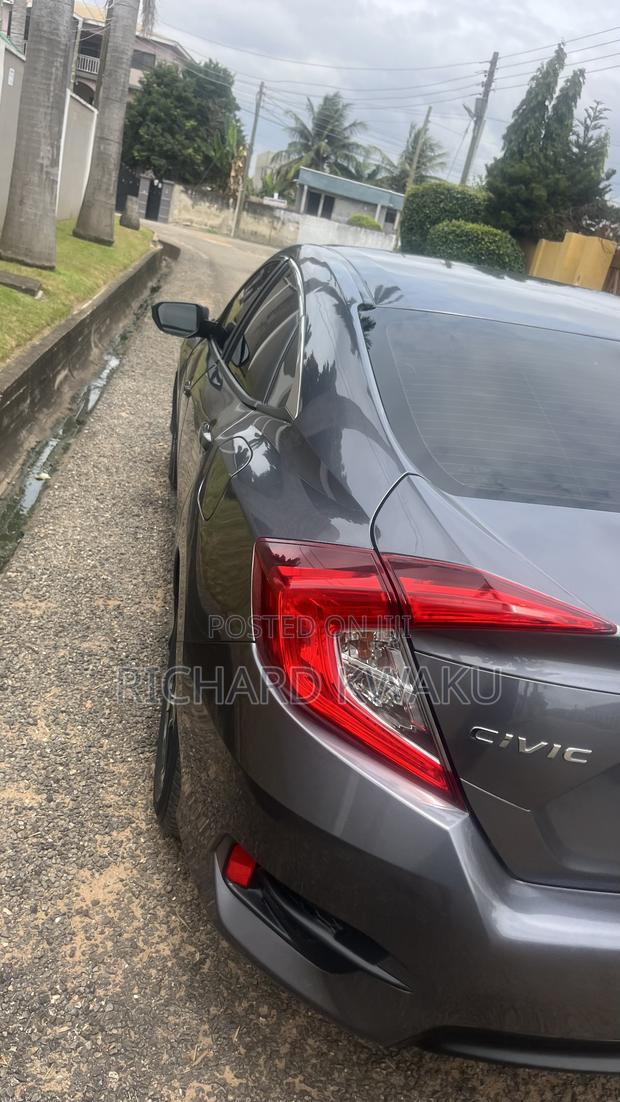 Honda Civic EX 4dr Sedan (1.5L 4cyl) 2016 Gray