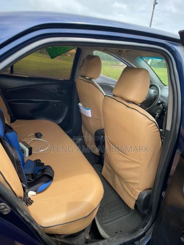 Toyota Yaris 2010 Matt Black