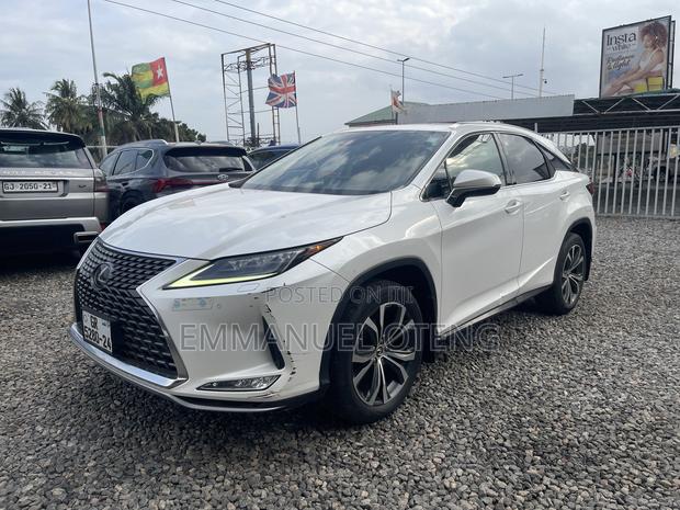 Lexus RX 2021 White