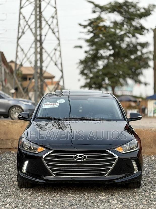 Hyundai Elantra 2017 Black