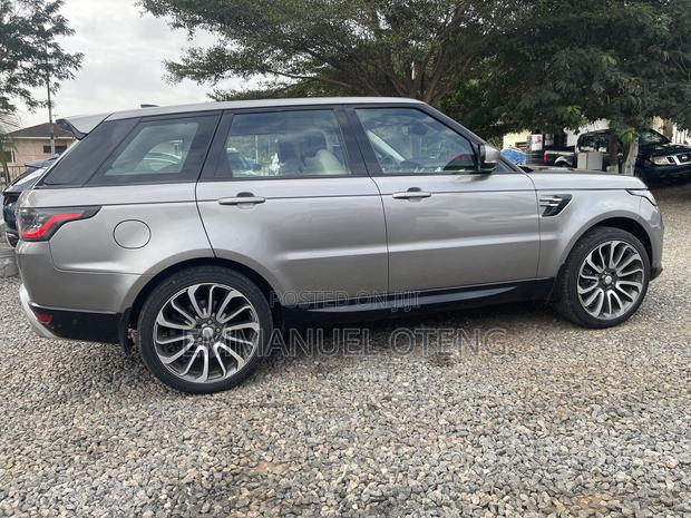Land Rover Range Rover 2019 Silver