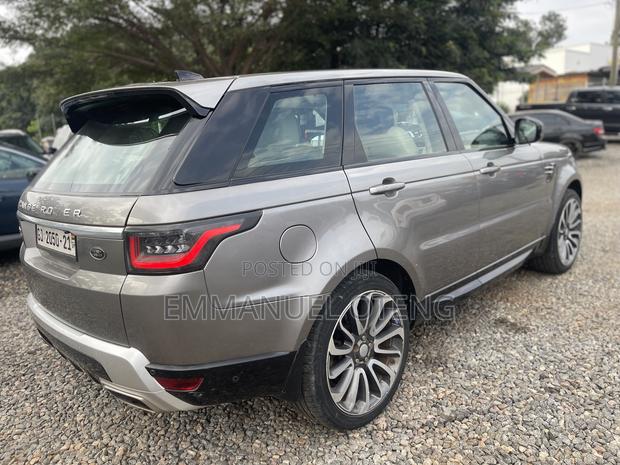 Land Rover Range Rover 2019 Silver