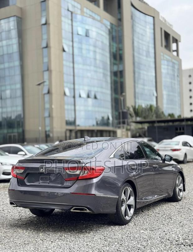 Honda Accord Touring 2018 Gray