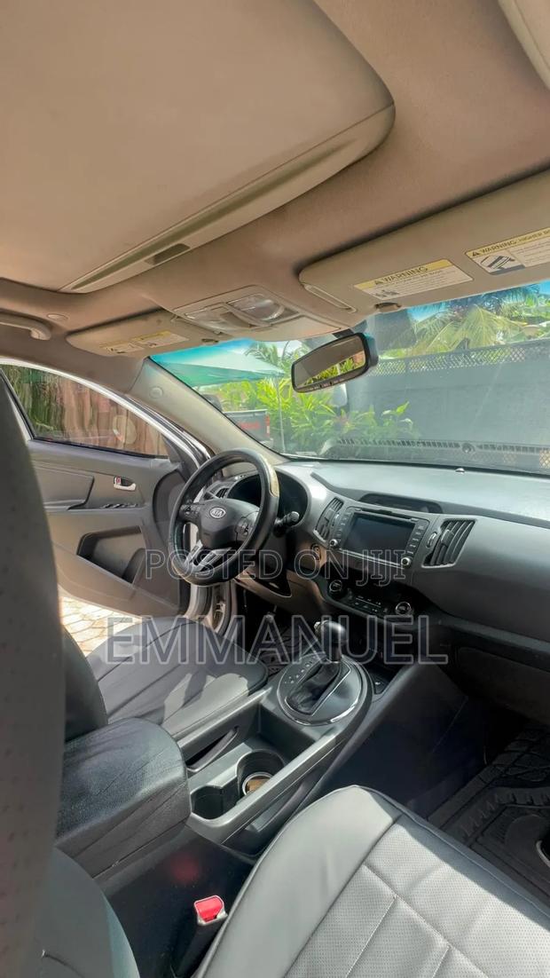 Kia Sportage 2012 Silver