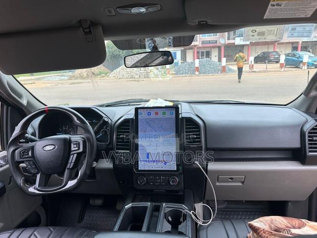 Ford F-150 2018 Blue