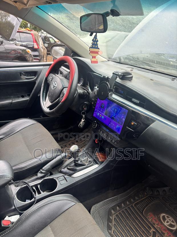 Toyota Corolla S 4dr Sedan (1.8L 4cyl CVT) 2014 Blue