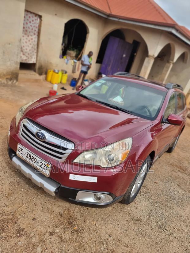 Subaru Outback 2011