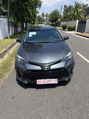 Toyota Corolla SE (1.8L 4cyl 6M) 2018 Gray for sale