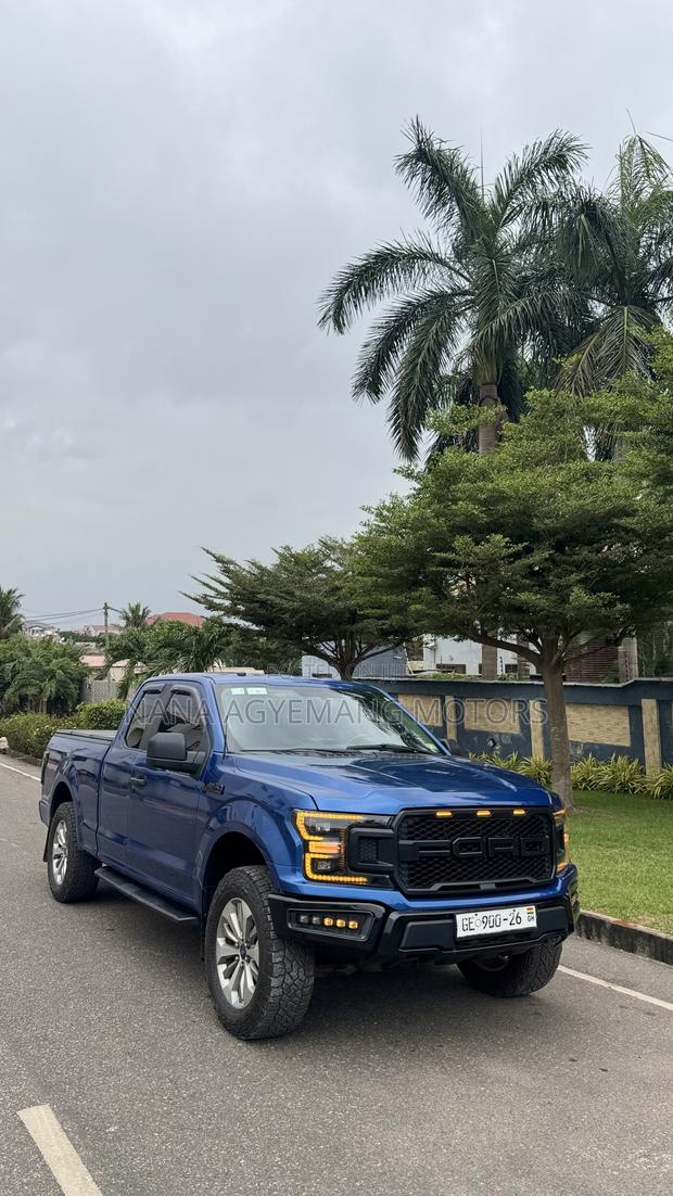 Ford F-150 2018 Blue