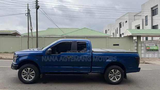 Ford F-150 2018 Blue