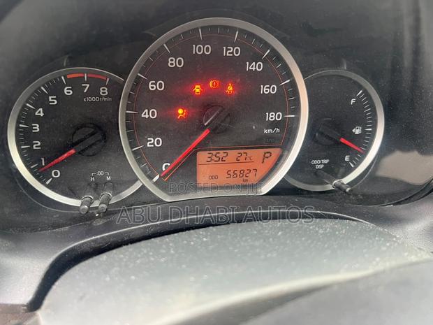 Toyota Vitz 1.0 FWD 5dr 2013 Silver