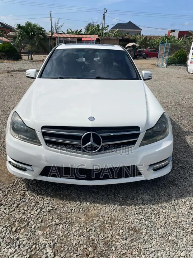 Mercedes-Benz C250 2014 White