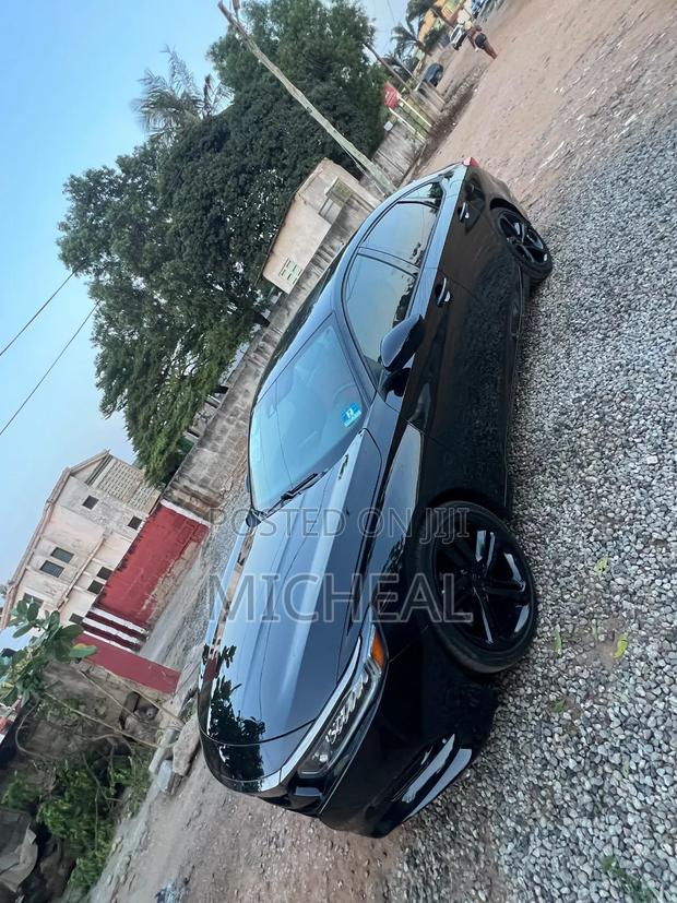 Honda Accord 2018 Black