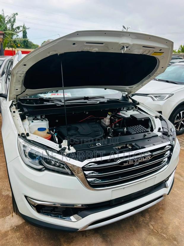 Jetour X70 1.5 7-Seater FWD 2018 White