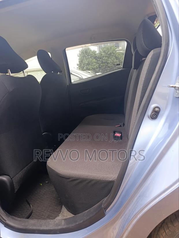 Toyota Vitz 2013 Blue