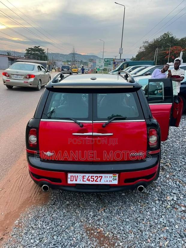 Mini Cooper 2010 Red