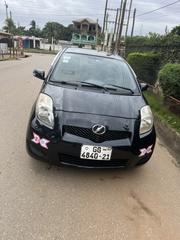 Toyota Vitz 1.0 FWD 5dr 2010 Black for sale
