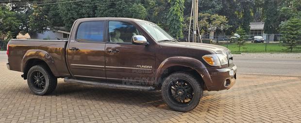 Toyota Tundra Regular Cab 2006 Brown