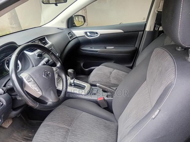 Nissan Sentra SV 4dr Sedan (1.8L 4cyl CVT) 2015 Black