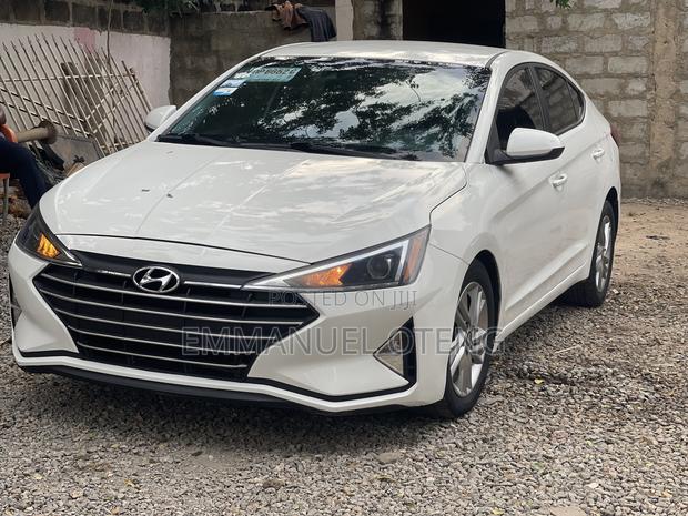Hyundai Elantra 2020 White