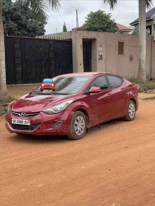 Hyundai Elantra 2013 Red