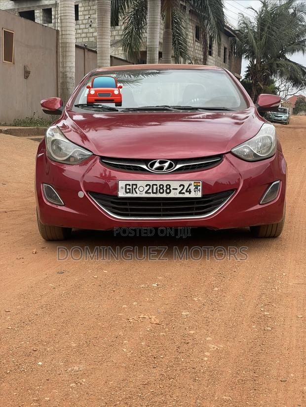 Hyundai Elantra 2013 Red