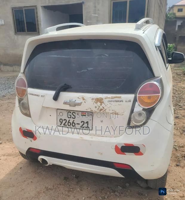 Chevrolet Spark 2010 White