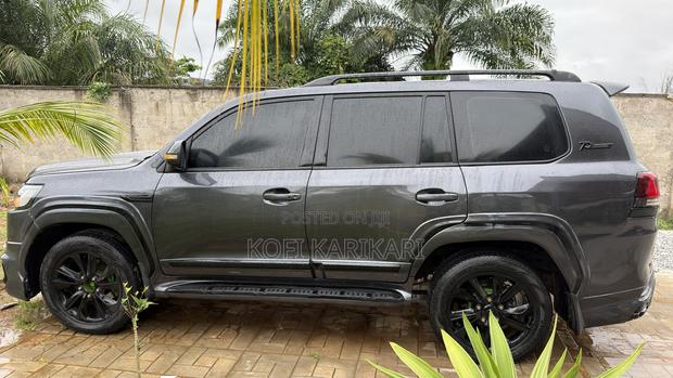 Toyota Land Cruiser 4.0 V6 GX-R 2014 Gray